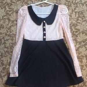 Cute lace sleeve dress